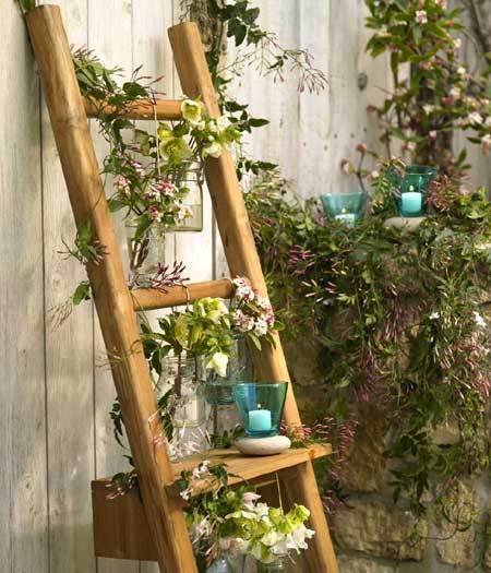 14 Creative Vertical Garden Tricks To Make The Most Of Your Outdoor Space DIY Tricks Outdoor Tips   