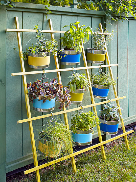 14 Creative Vertical Garden Tricks To Make The Most Of Your Outdoor Space DIY Tricks Outdoor Tips   