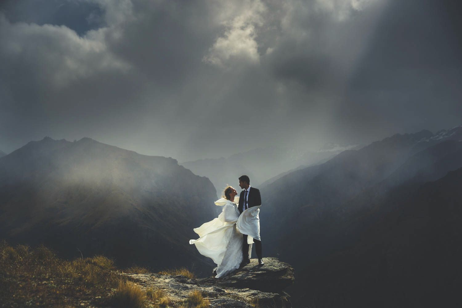 Top 20 Beautiful Wedding Photos; Emotion Guaranteed Quotes   