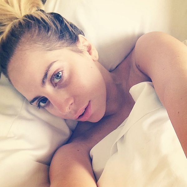 These Celebrities Posed Without Makeup Quotes   