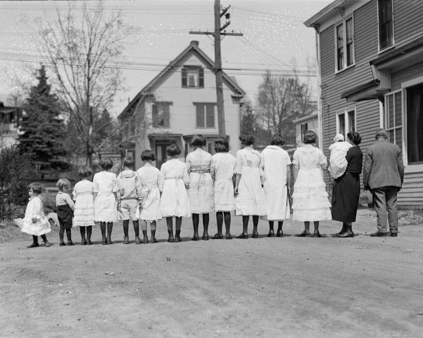 Discover Why This Family In 1920 Lined Their Children Up In Front Of A Car Quotes   