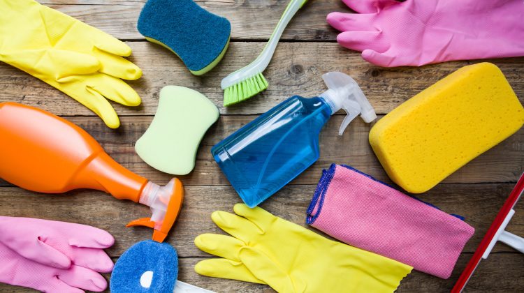 12 practical tips that all lazy people need to know about cleaning Home Hacks   